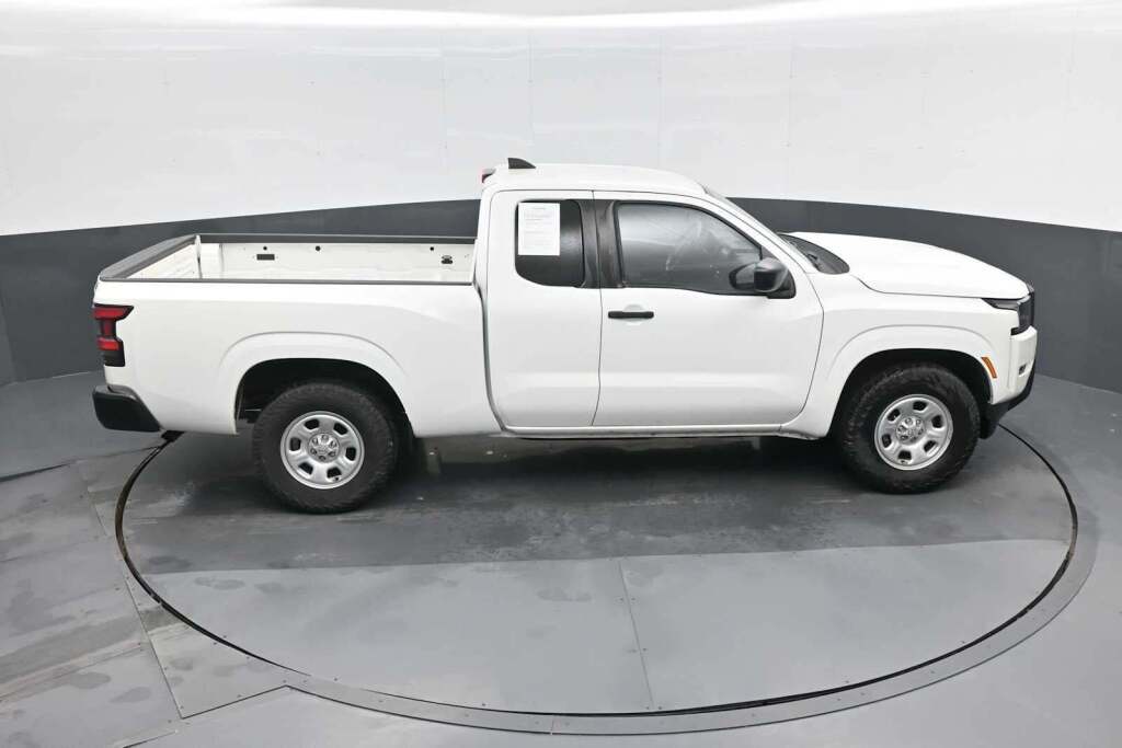 2022 Nissan Frontier King Cab S 4x2