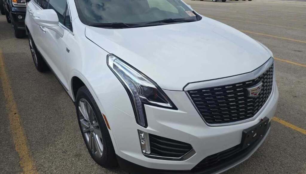 2024 Cadillac XT5 FWD Premium Luxury