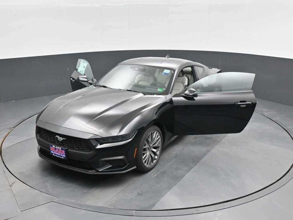 2026 Ford Mustang EcoBoost Premium Fastback