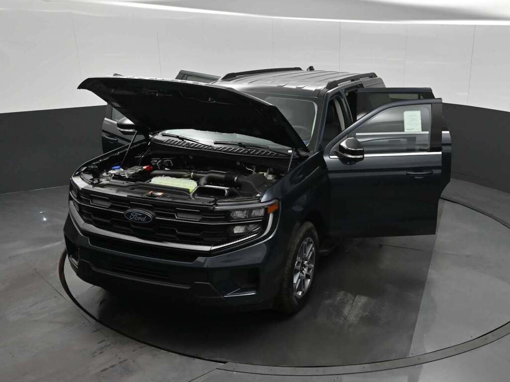 2026 Ford Expedition Max Active MAX