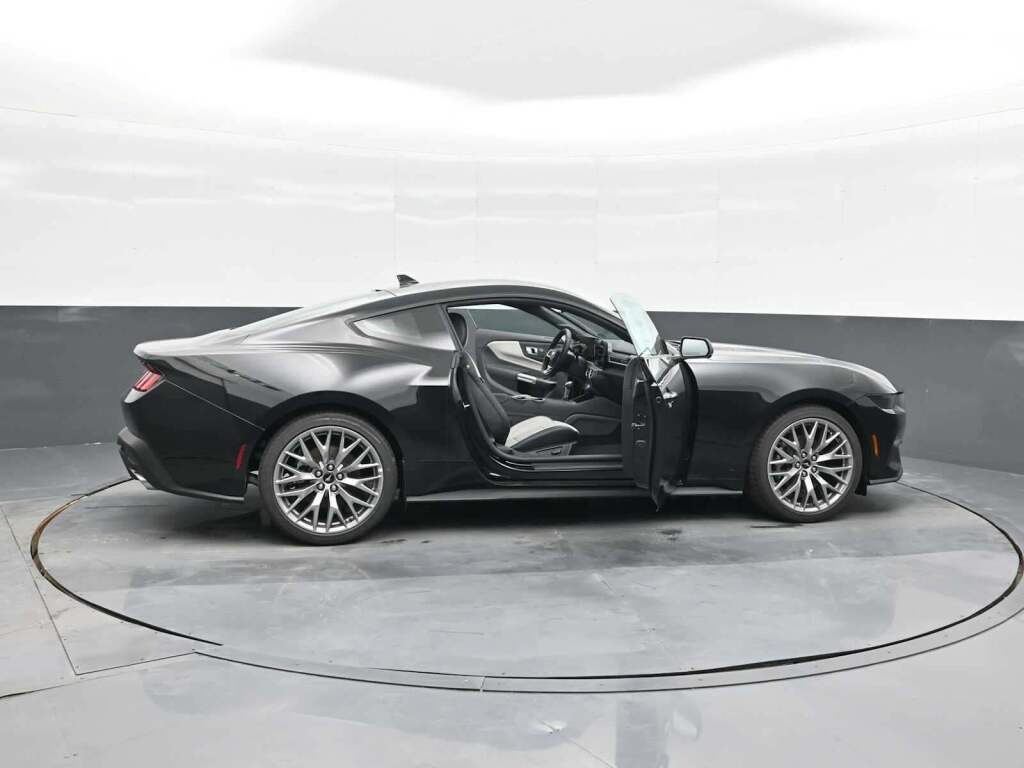 2026 Ford Mustang EcoBoost Premium Fastback