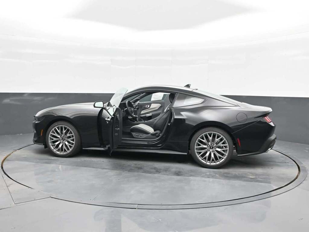 2026 Ford Mustang EcoBoost Premium Fastback