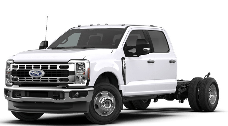 2026 Ford F-350 Chassis XLT