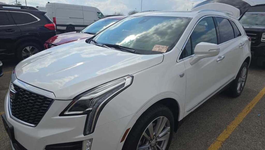 2024 Cadillac XT5 FWD Premium Luxury