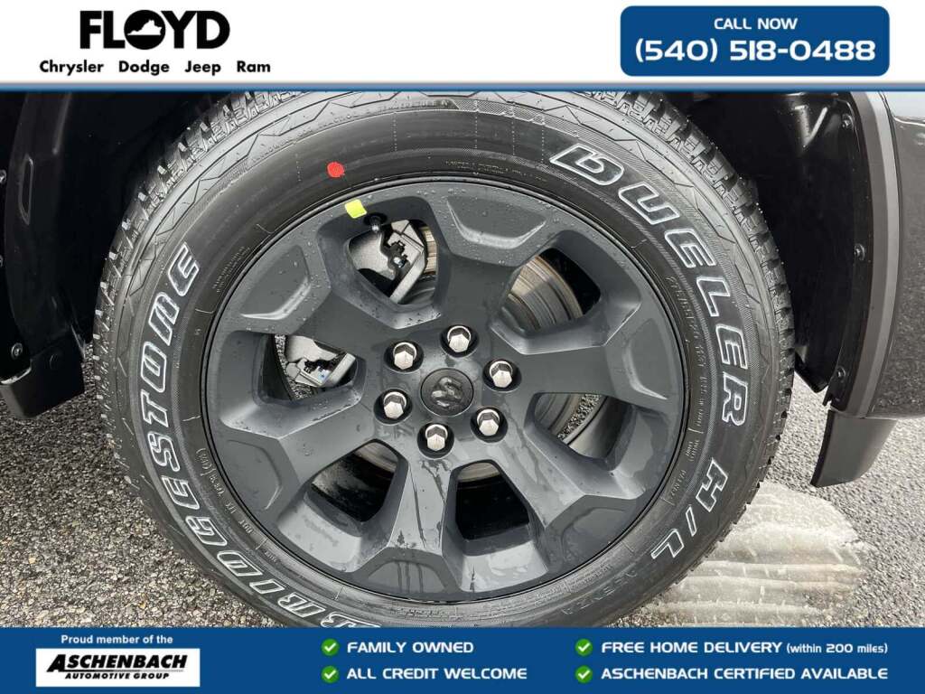 2026 Ram 1500 Big Horn Crew Cab 4x4 5'7" Box