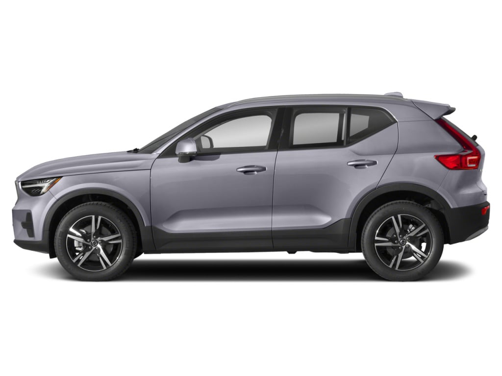 2023 Volvo XC40 B4 Ultimate Dark Theme