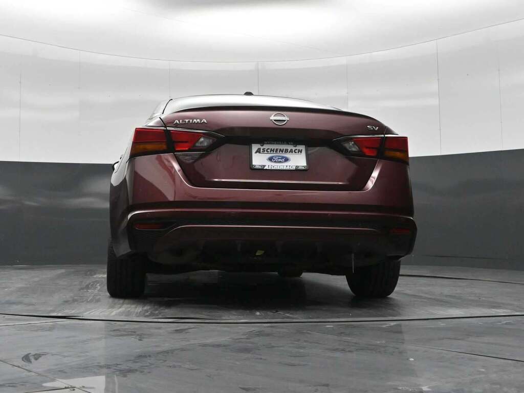2024 Nissan Altima SV FWD