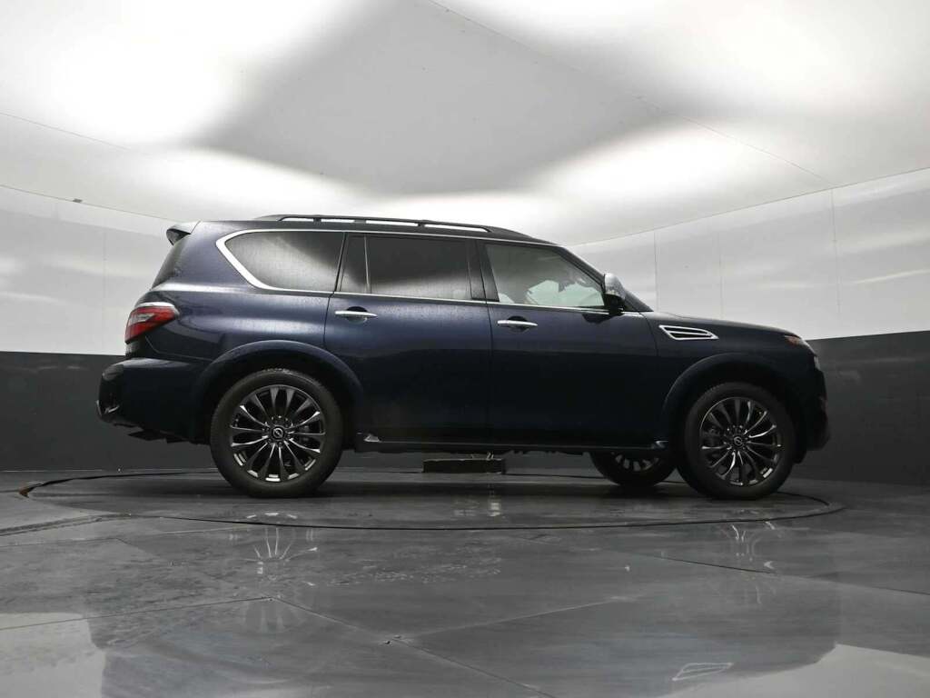 2023 Nissan Armada Platinum 2WD