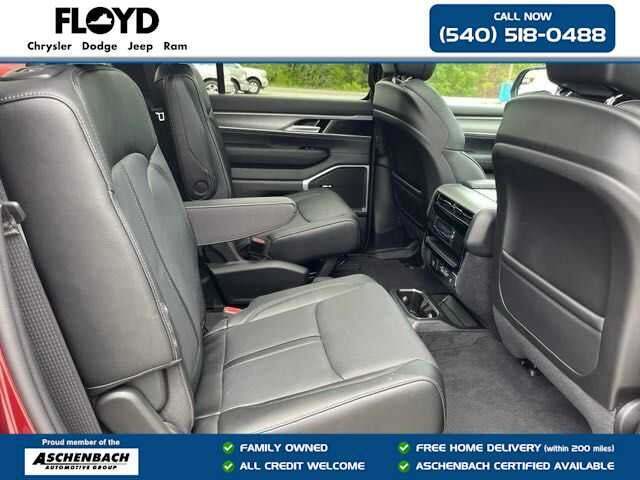 2024 Jeep Wagoneer Series II Carbide 4x4