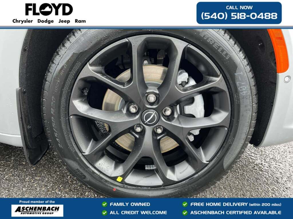 2026 Chrysler Pacifica Select AWD