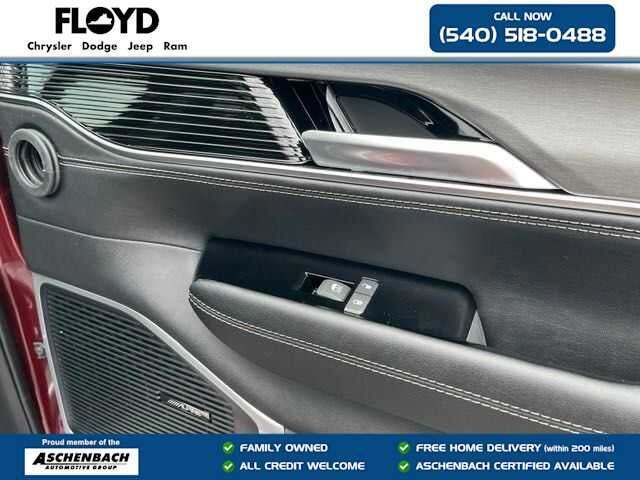 2024 Jeep Wagoneer Series II Carbide 4x4