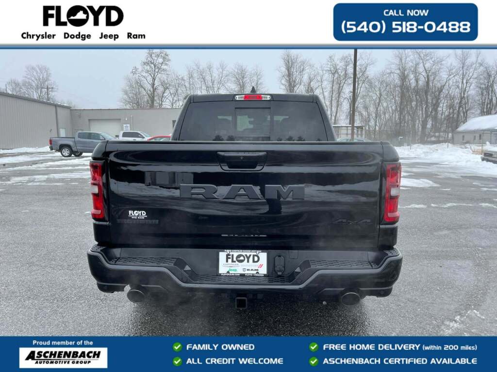 2026 Ram 1500 Big Horn Crew Cab 4x4 5'7" Box