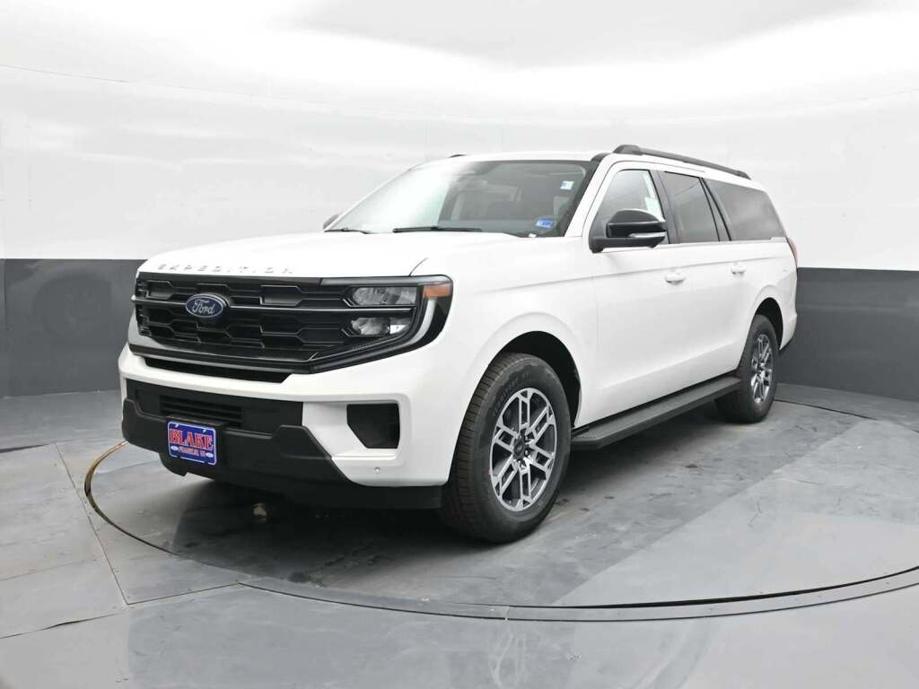 2026 Ford Expedition Max Active MAX