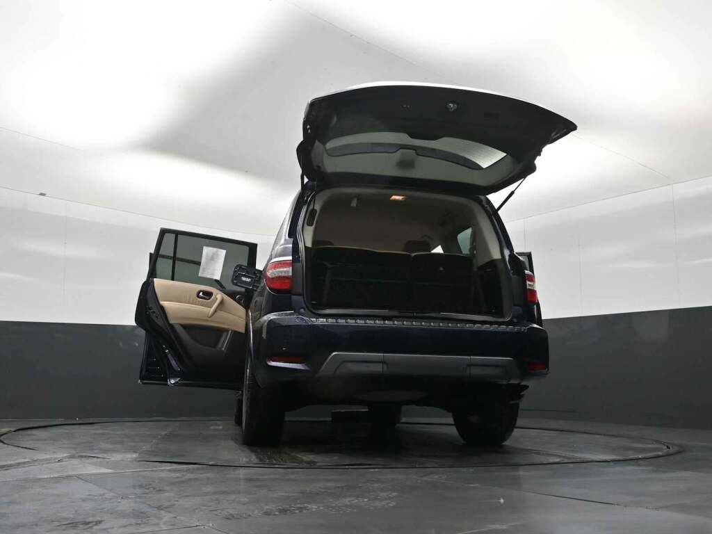 2023 Nissan Armada Platinum 2WD