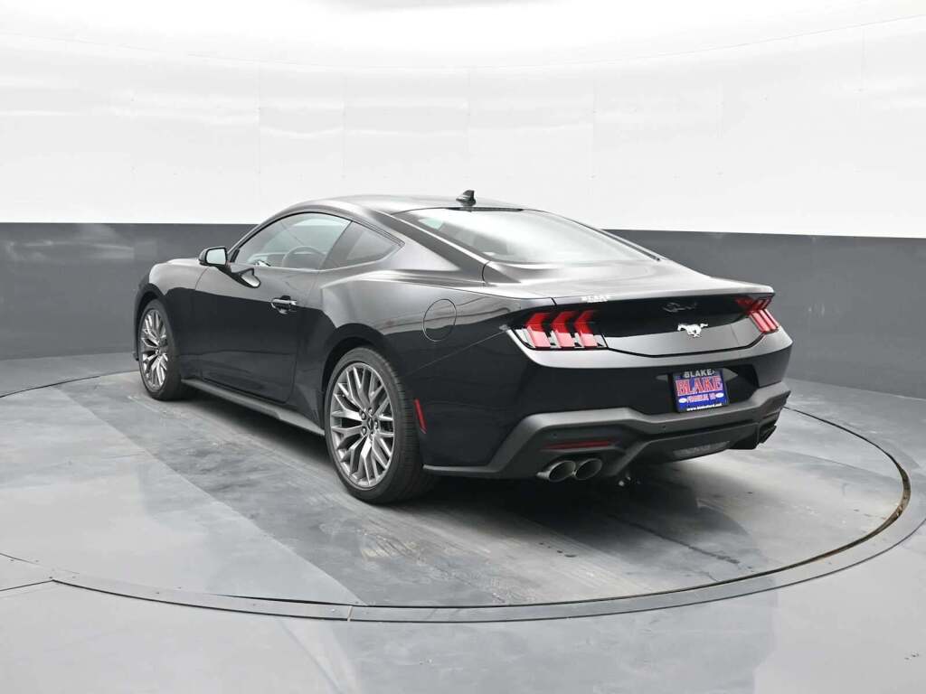 2026 Ford Mustang EcoBoost Premium Fastback