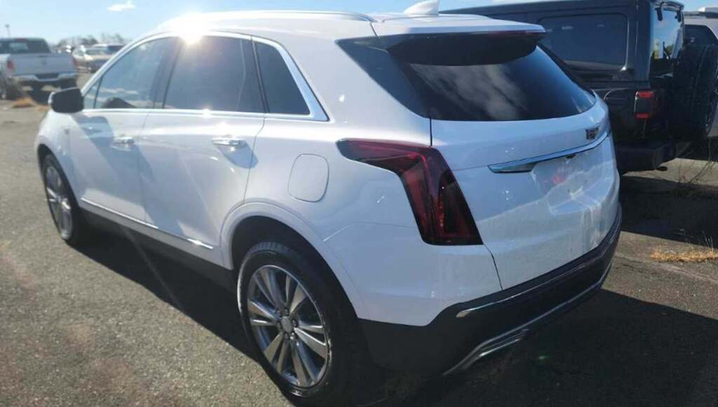 2024 Cadillac XT5 FWD Premium Luxury