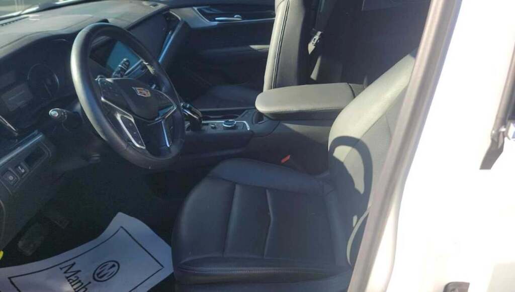 2024 Cadillac XT5 FWD Premium Luxury