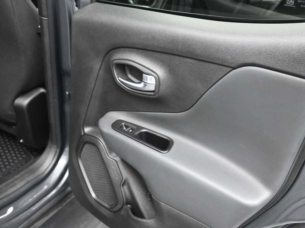 2022 Jeep Renegade Latitude 4x4