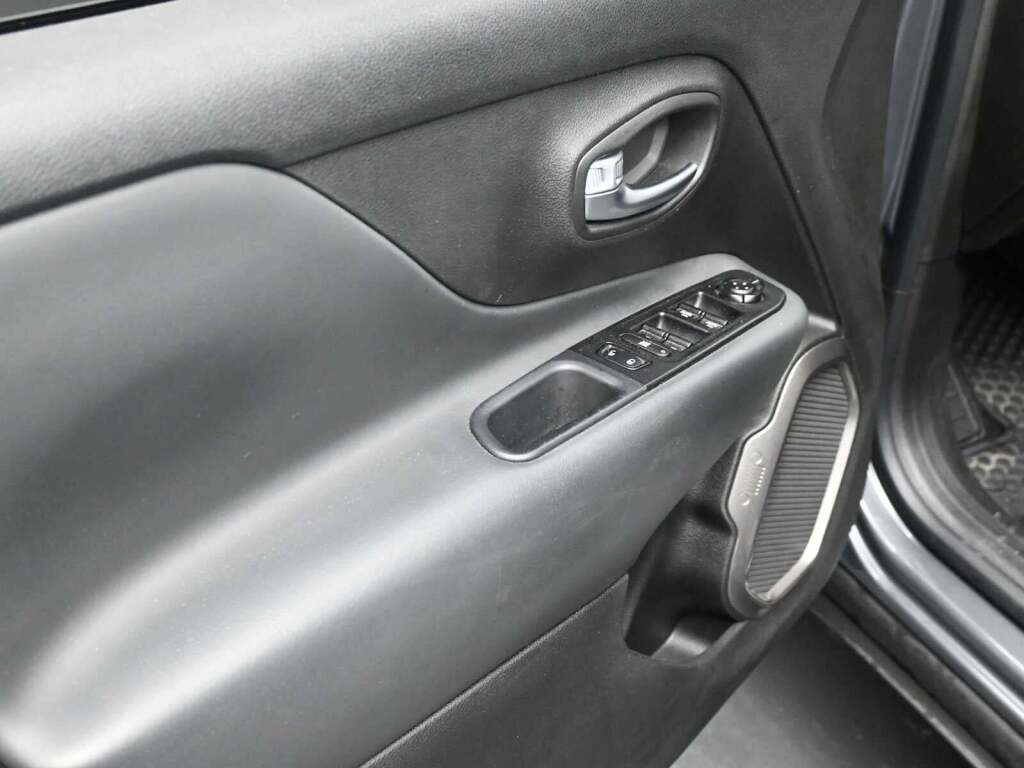 2022 Jeep Renegade Latitude 4x4