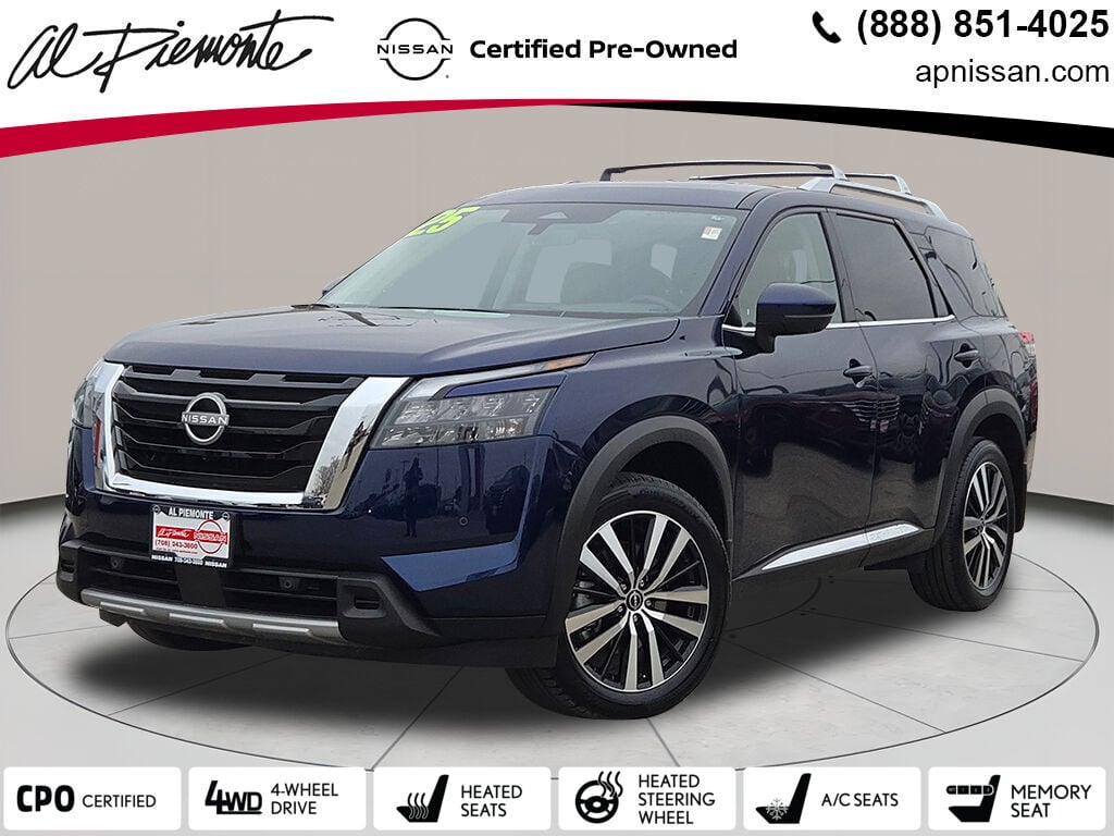 2025 Nissan Pathfinder Platinum 4WD's photo