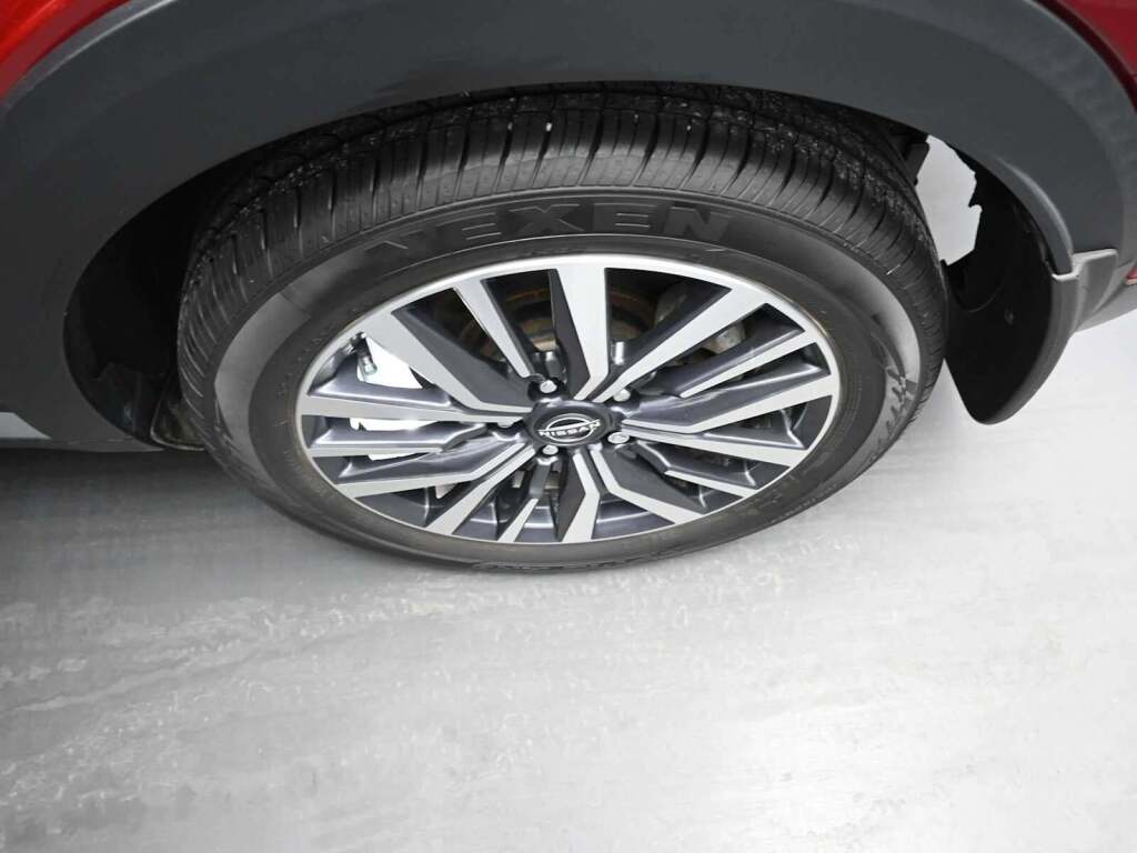 2022 Nissan Kicks SV Xtronic CVT