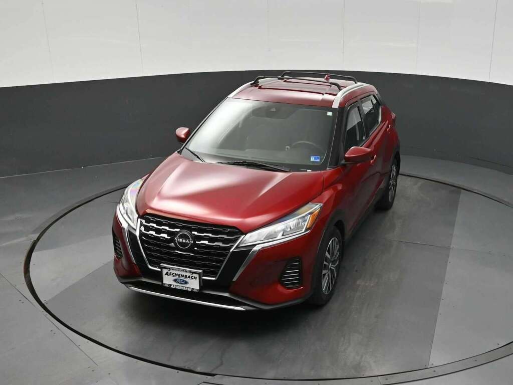 2022 Nissan Kicks SV Xtronic CVT