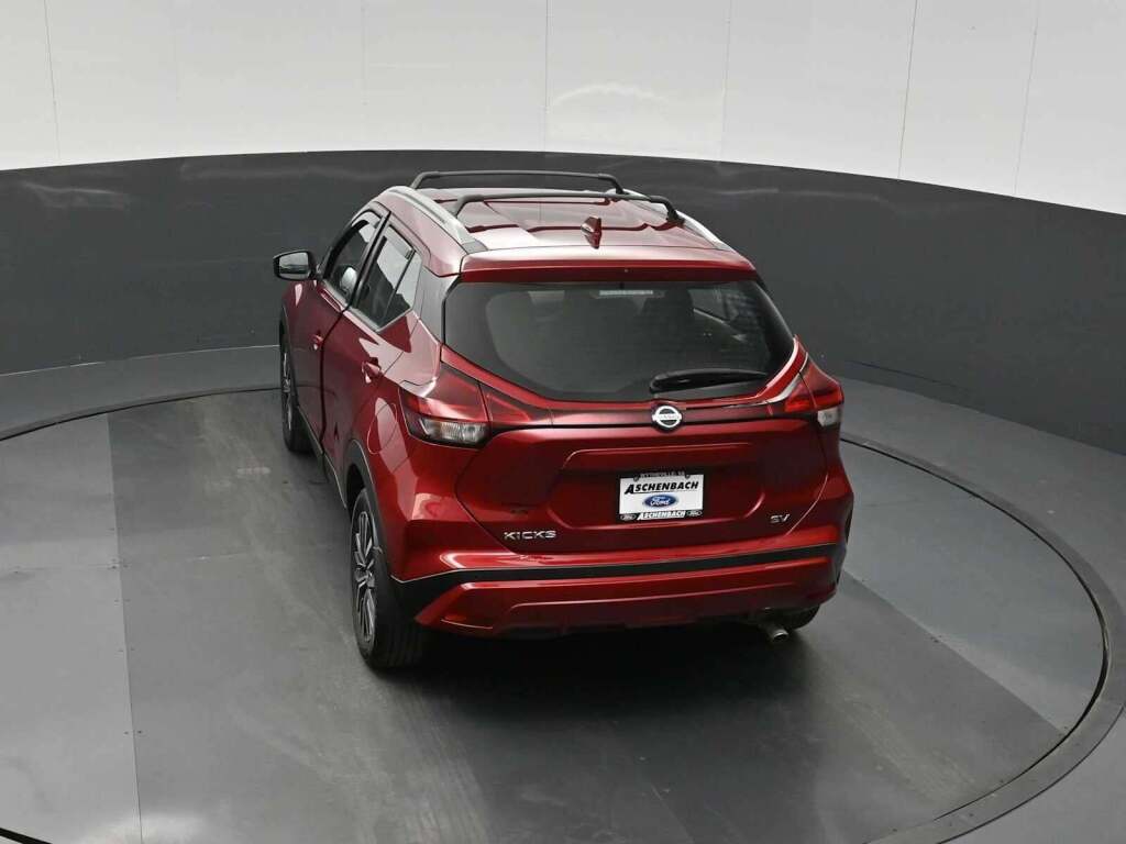 2022 Nissan Kicks SV Xtronic CVT