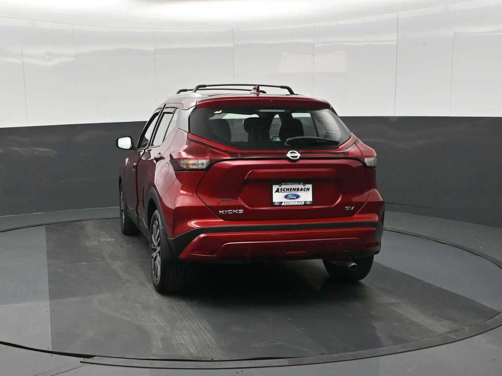 2022 Nissan Kicks SV Xtronic CVT