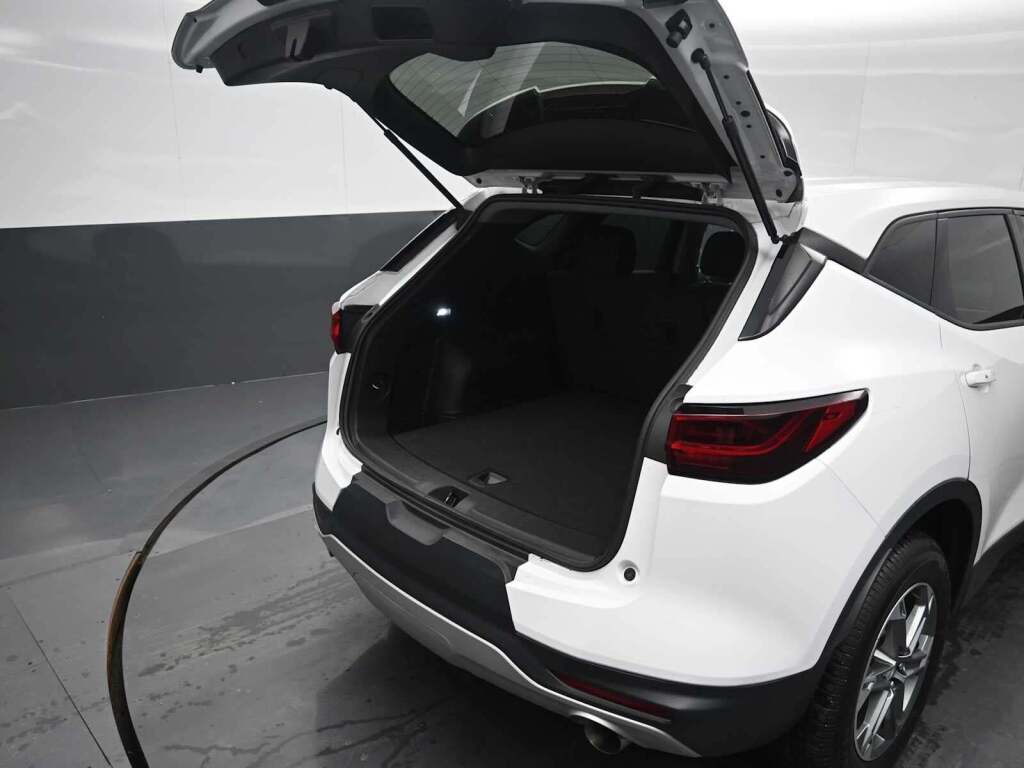 2023 Chevrolet Blazer AWD 2LT