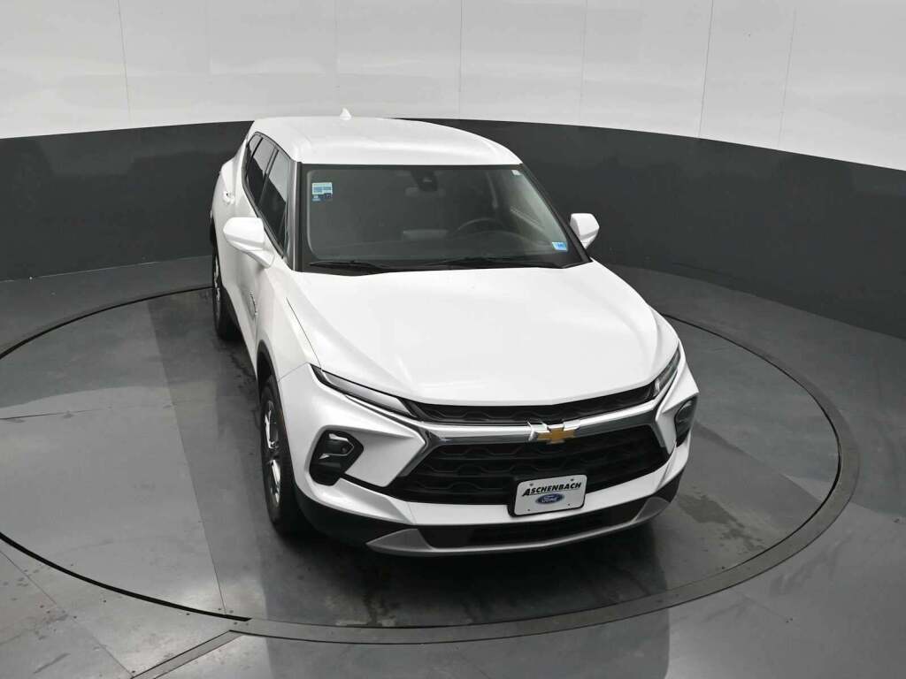 2023 Chevrolet Blazer AWD 2LT