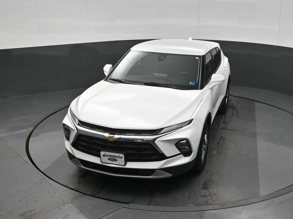 2023 Chevrolet Blazer AWD 2LT