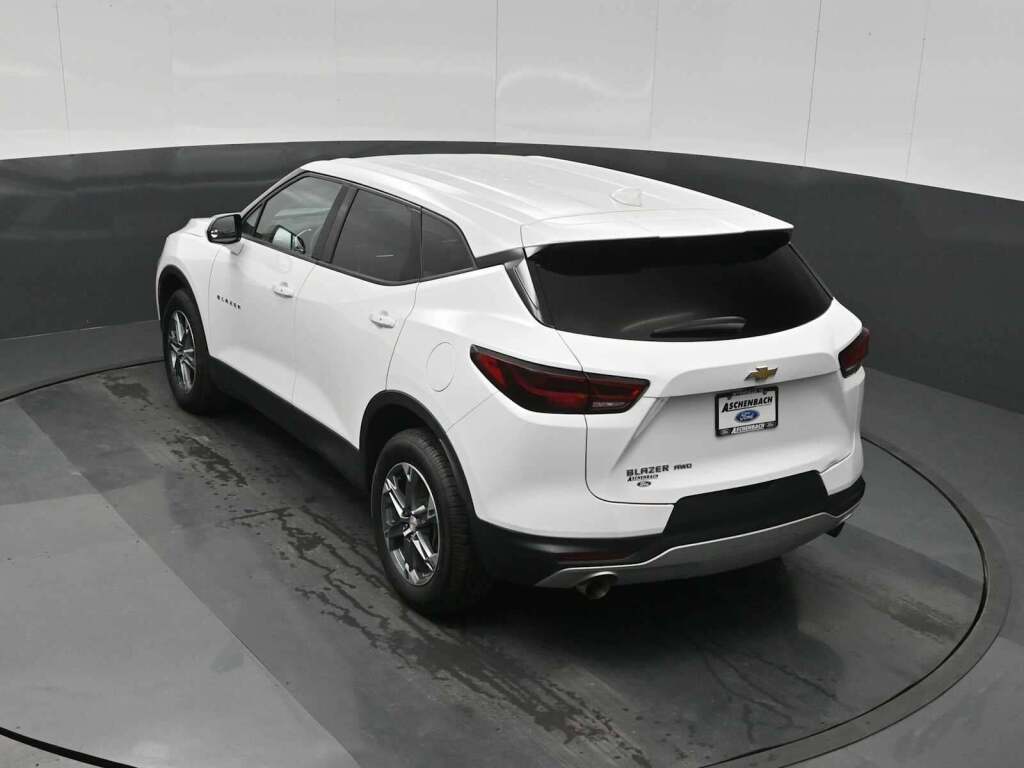 2023 Chevrolet Blazer AWD 2LT