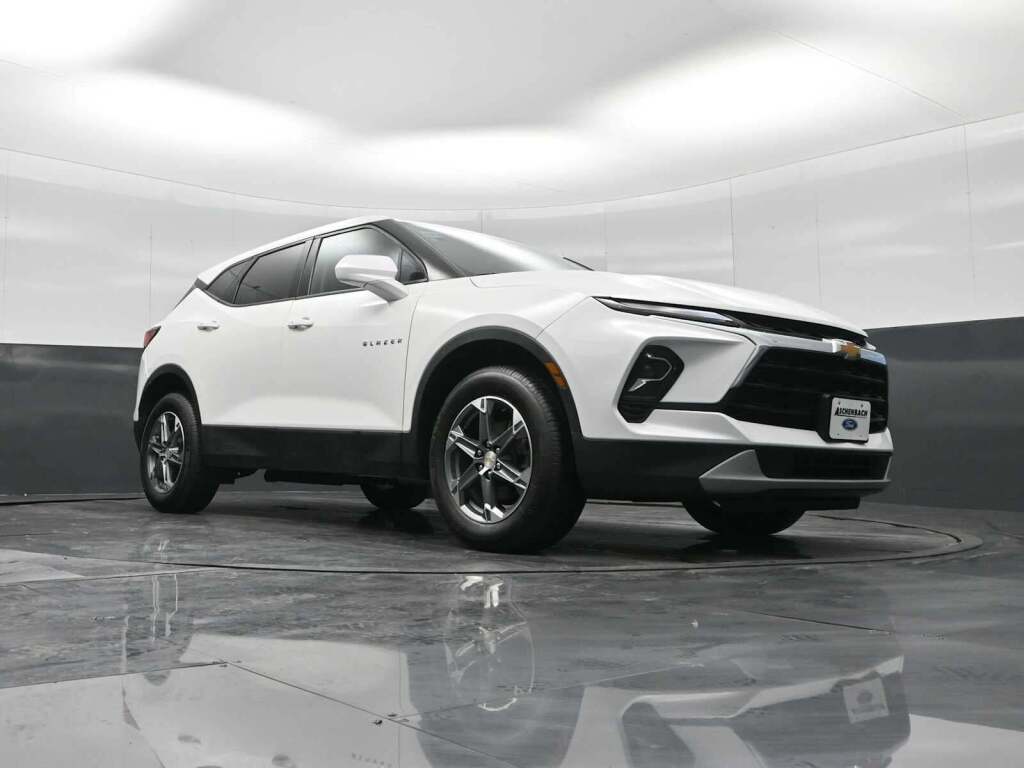 2023 Chevrolet Blazer AWD 2LT