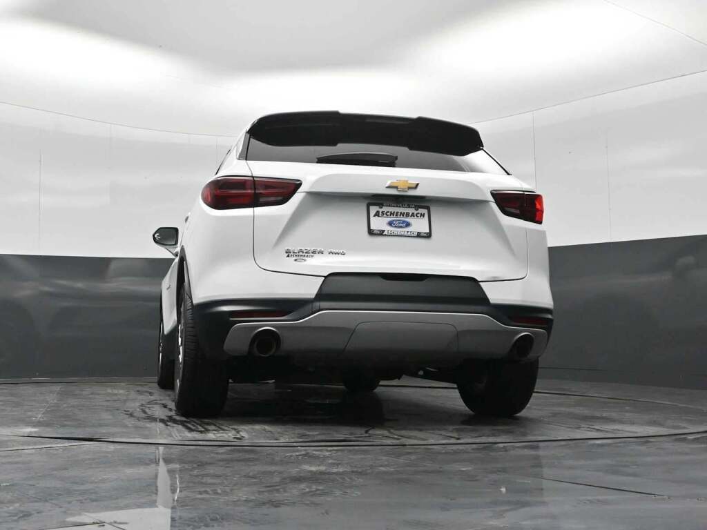 2023 Chevrolet Blazer AWD 2LT