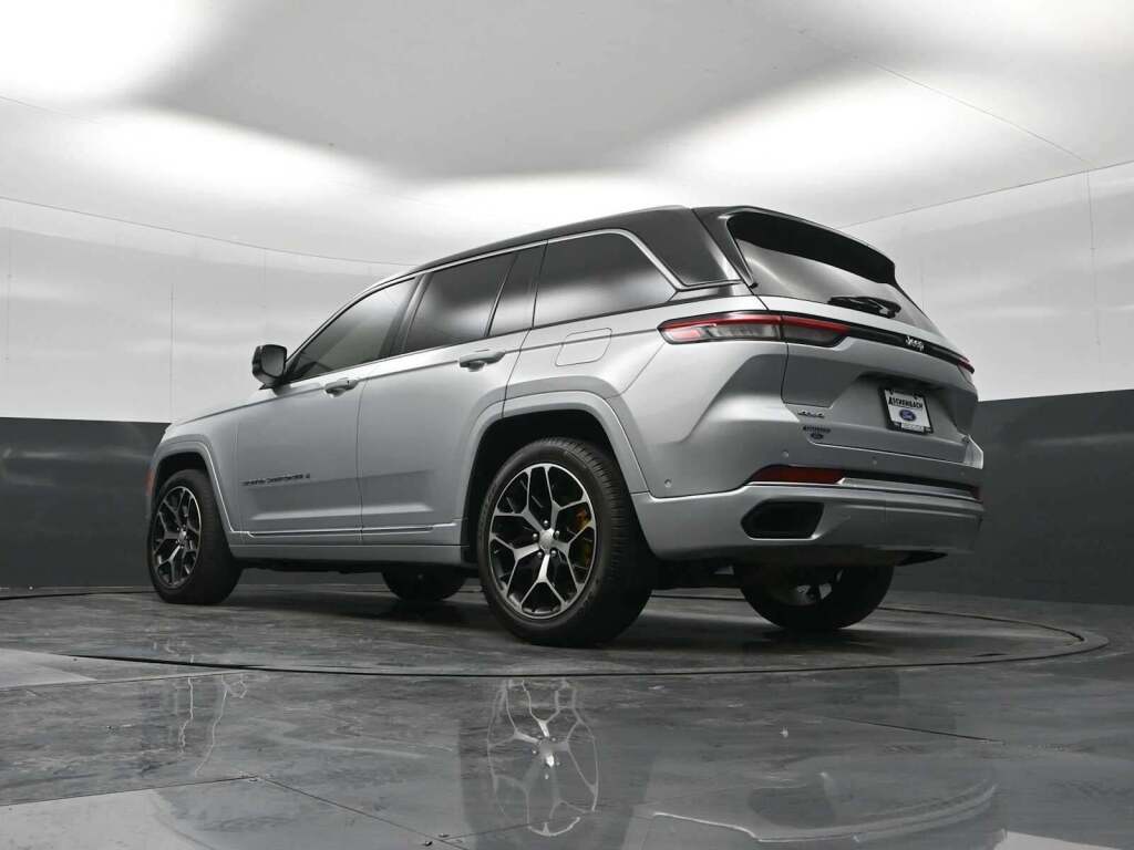 2022 Jeep Grand Cherokee Summit Reserve 4x4