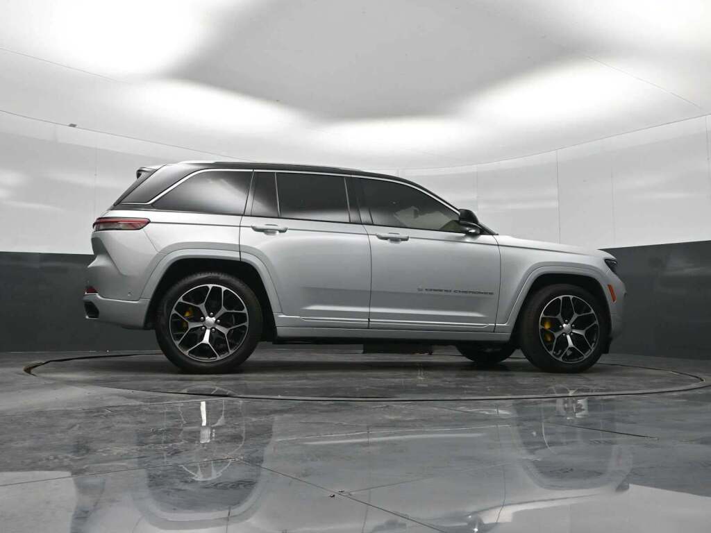 2022 Jeep Grand Cherokee Summit Reserve 4x4