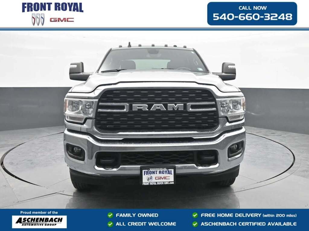 2024 Ram 3500 Big Horn Crew Cab 4x4 8' Box