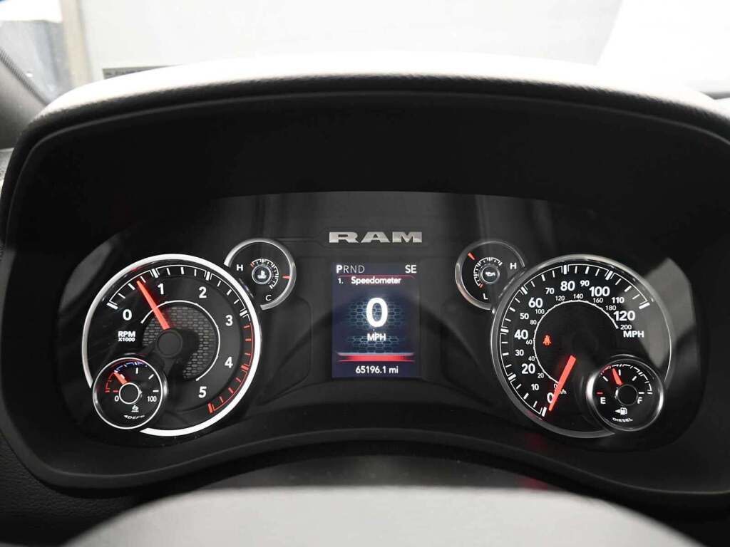 2024 Ram 3500 Big Horn Crew Cab 4x4 8' Box