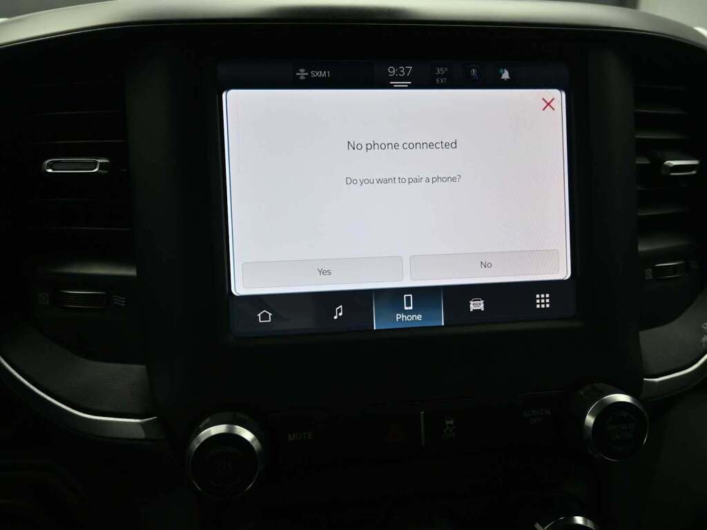 2024 Ram 3500 Big Horn Crew Cab 4x4 8' Box