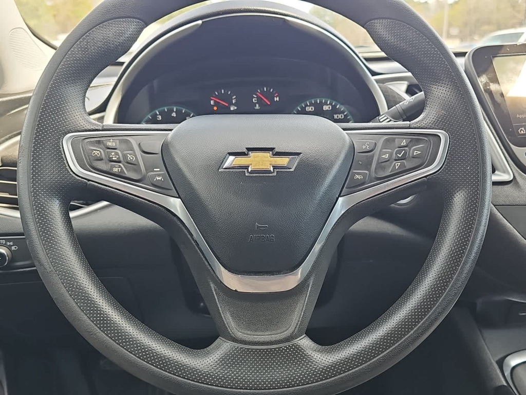 2022 Chevrolet Malibu FWD LS