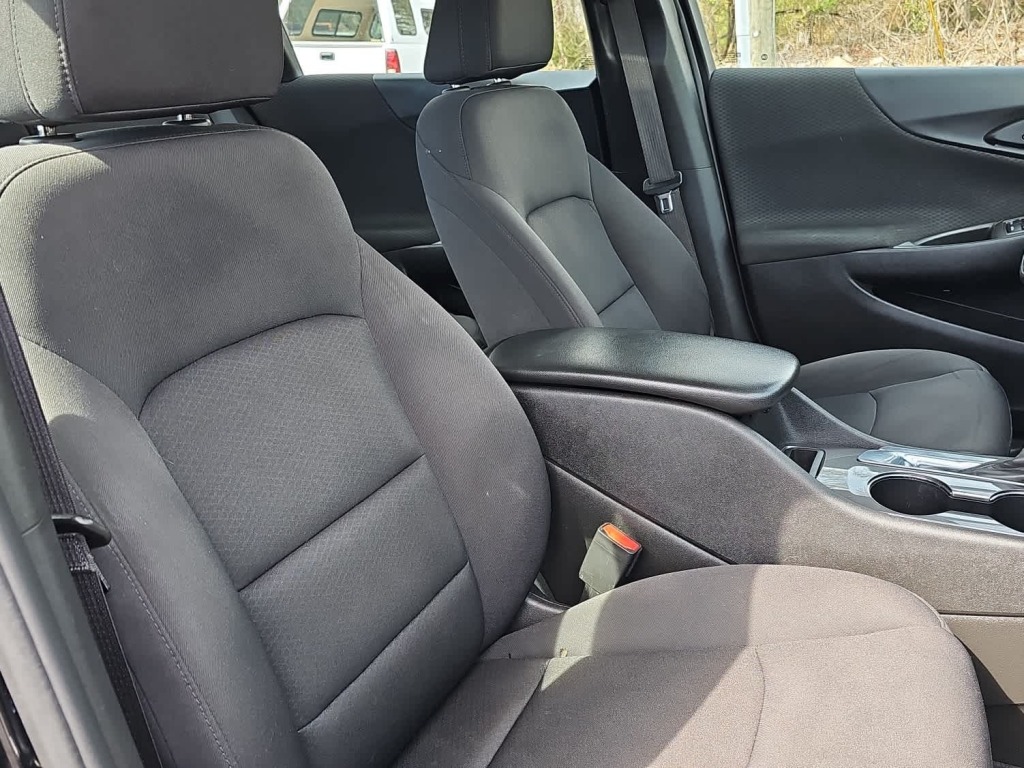 2022 Chevrolet Malibu FWD LS