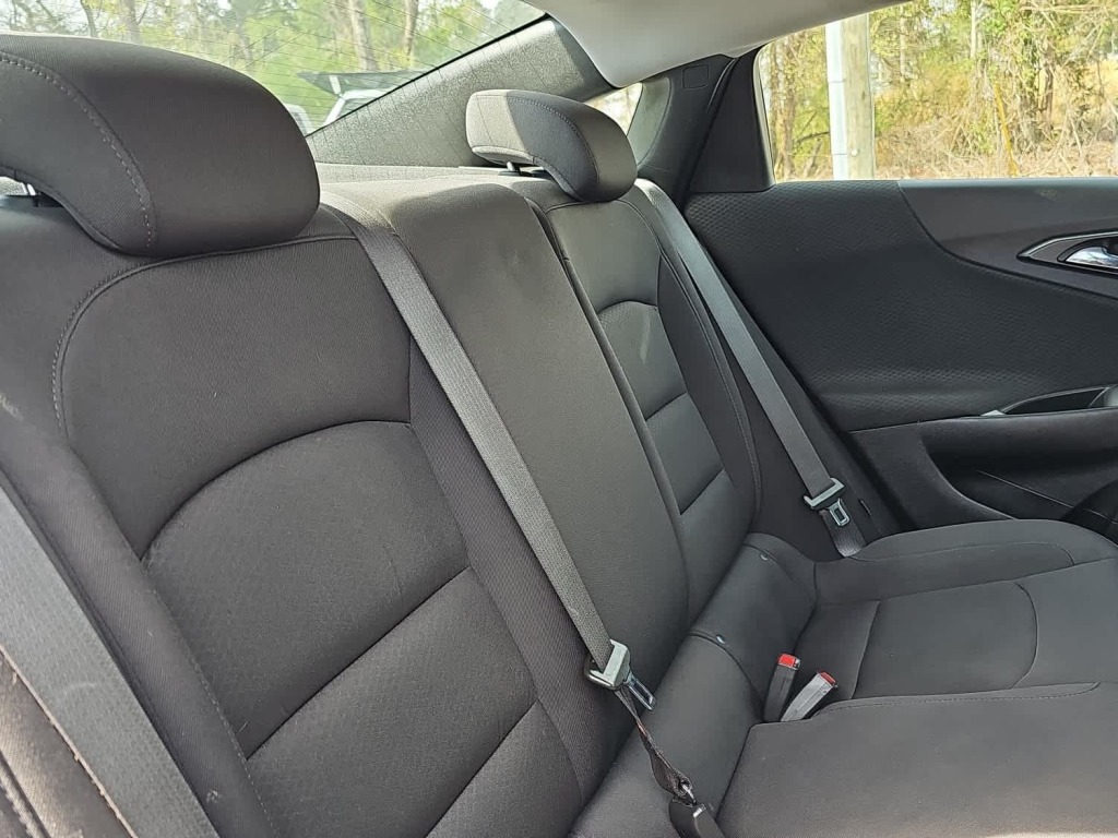 2022 Chevrolet Malibu FWD LS