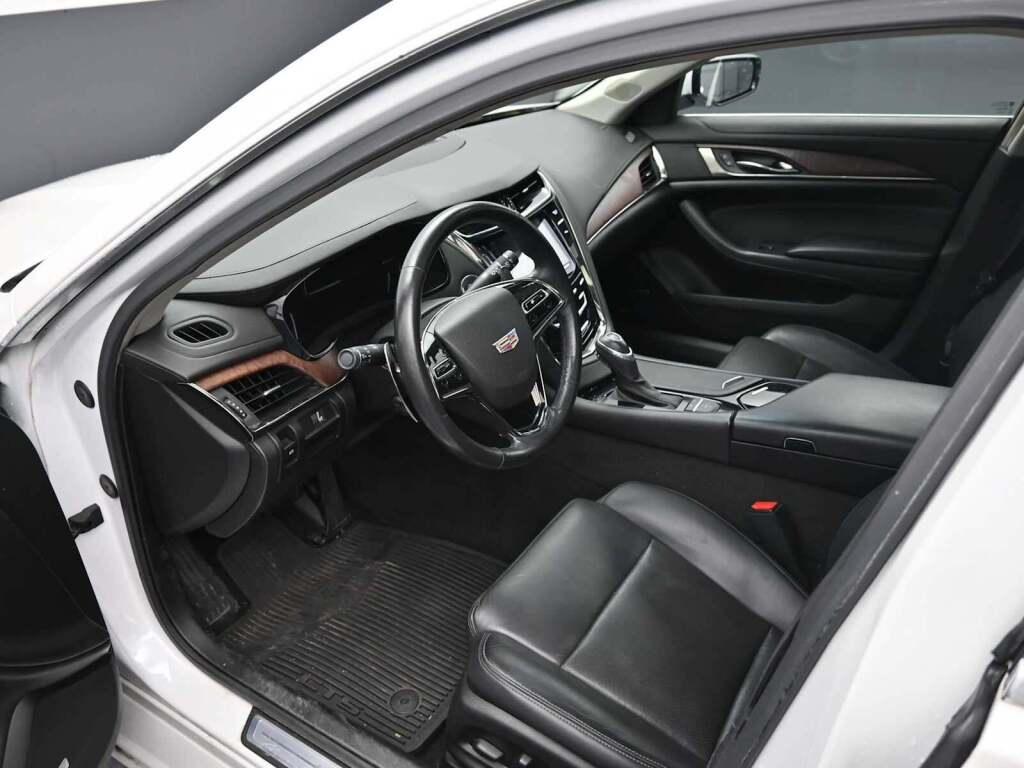 2017 Cadillac CTS Luxury