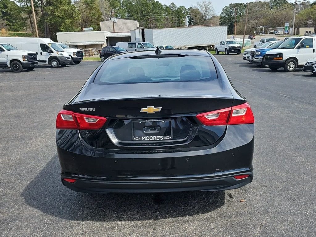 2022 Chevrolet Malibu FWD LS