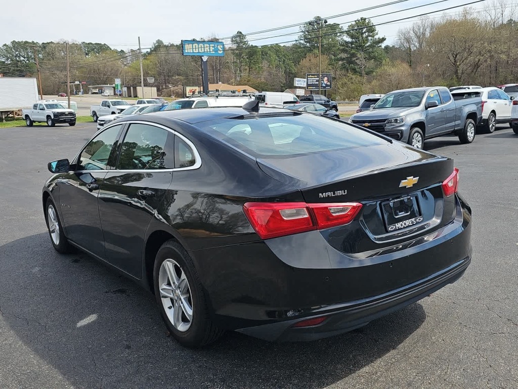 2022 Chevrolet Malibu FWD LS