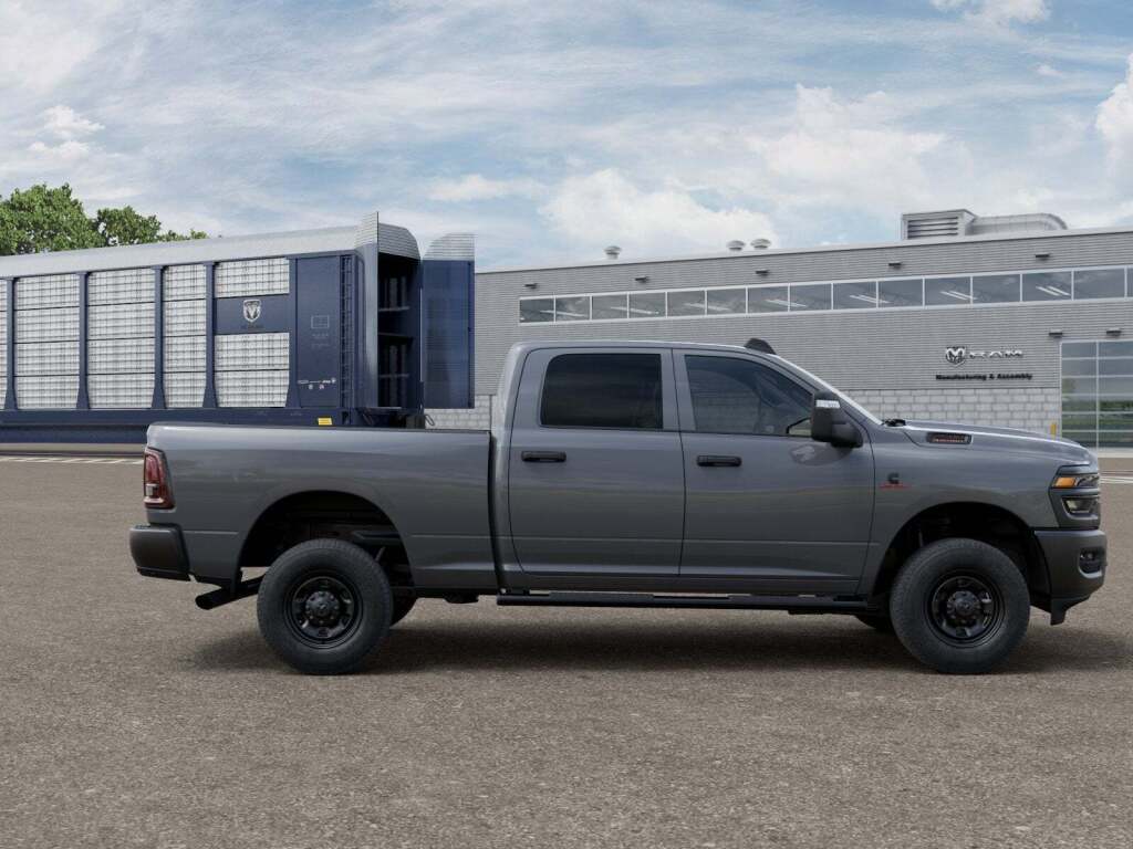 2026 Ram 2500 Tradesman Crew Cab 4x4 6'4" Box