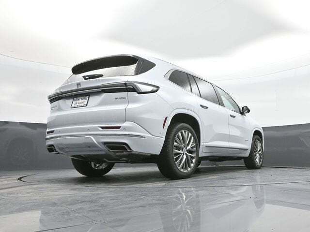 2026 Buick Enclave Avenir FWD