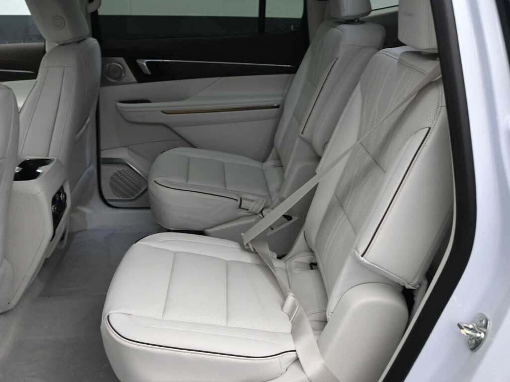 2026 Buick Enclave Avenir FWD