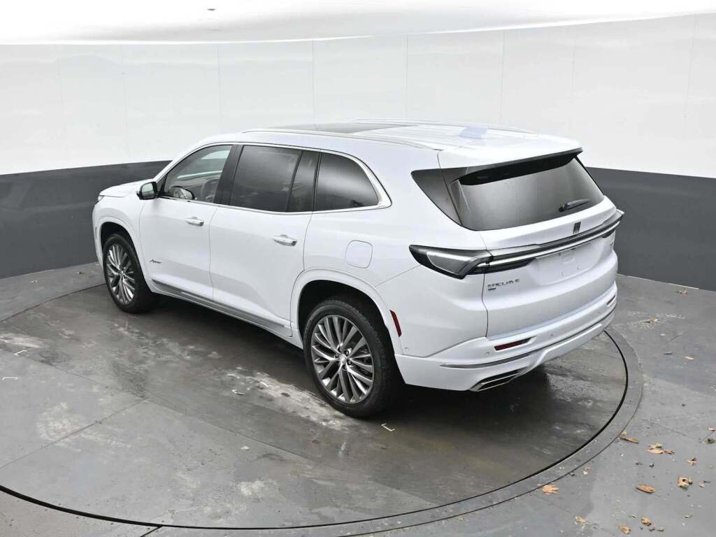 2026 Buick Enclave Avenir FWD