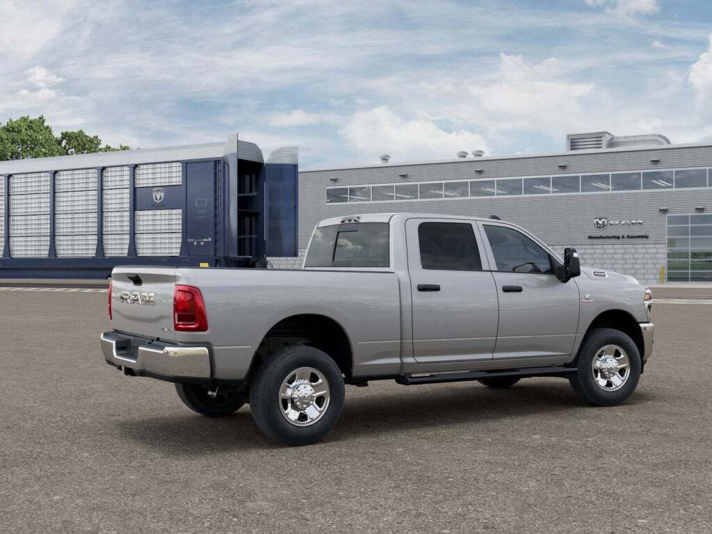 2026 Ram 2500 Tradesman Crew Cab 4x4 6'4" Box